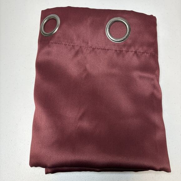 Sun Zero Window Curtains 40” x 108” LONG Burgundy Black Out Panel EUC - Picture 1 of 7